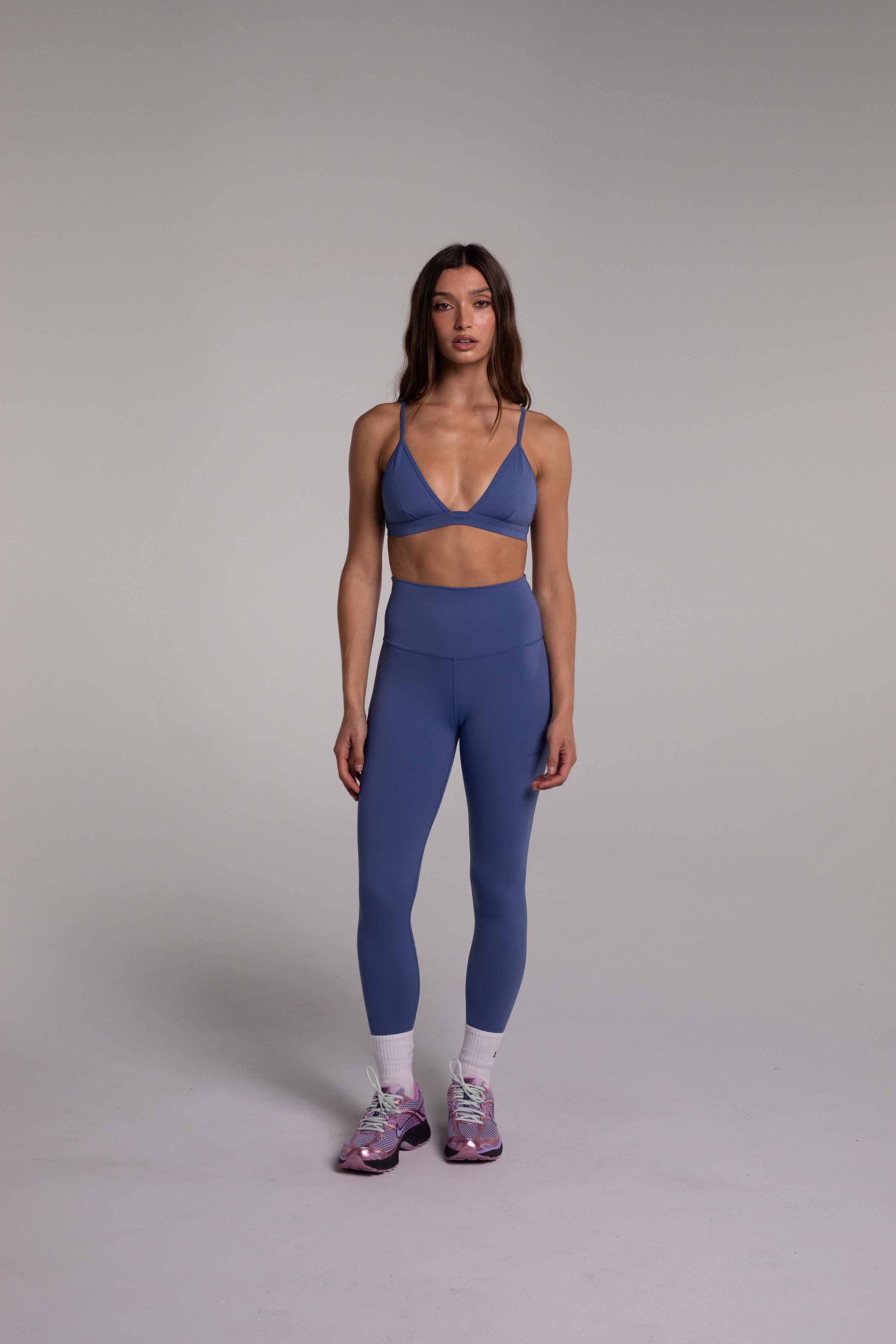 Contour High Rise Legging