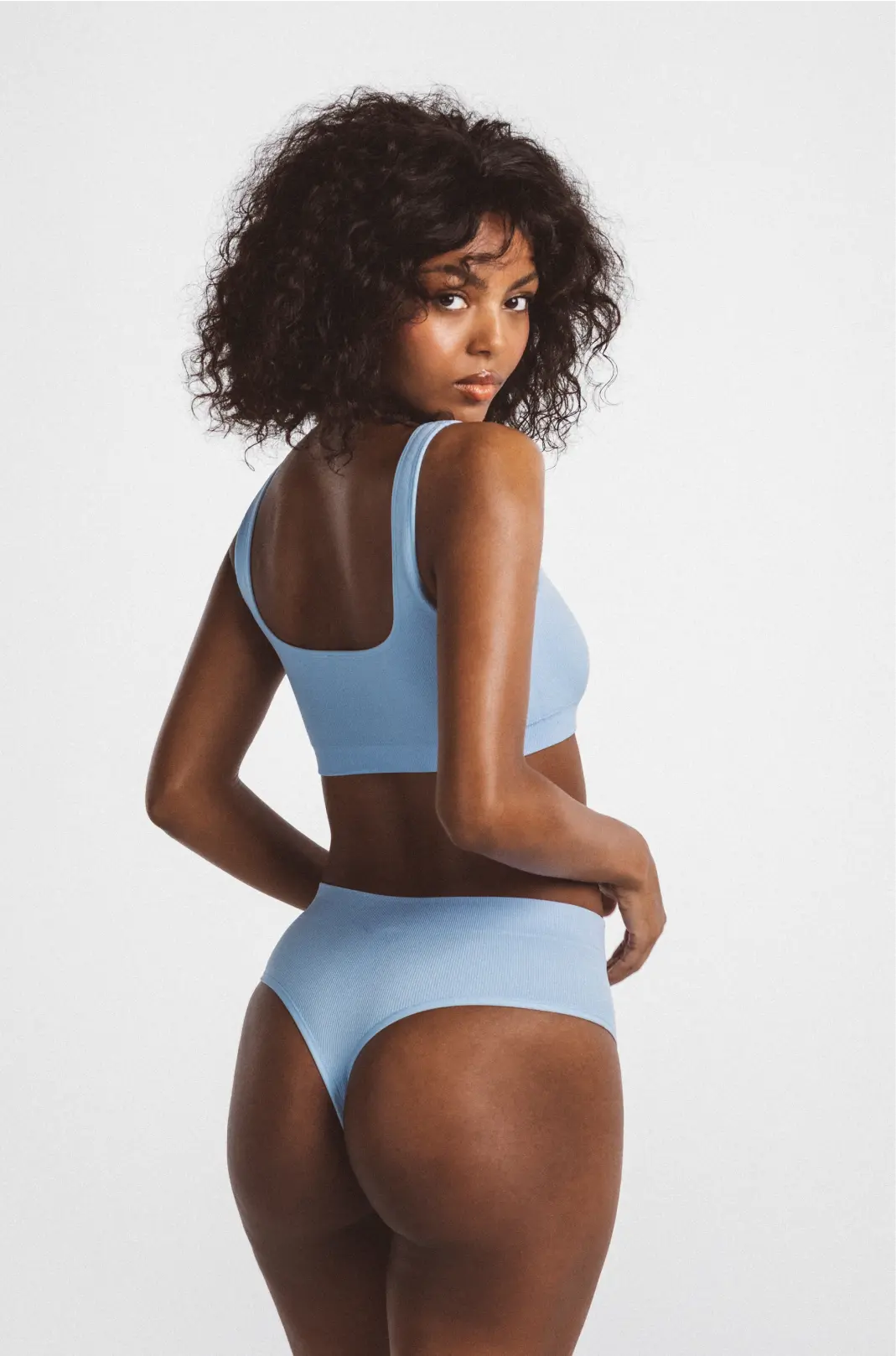 High Sculpt Thong Rib